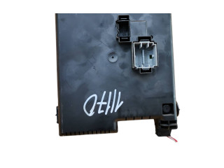 Блок предохранителей 30728512, 28017881   Volvo XC90    