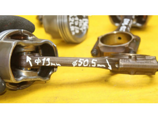 Píst 06BA Audi A4 S4 B6 8E 8H