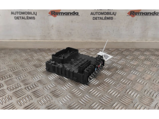 Блок предохранителей 1K0937125A, 1K0937125A Volkswagen Caddy