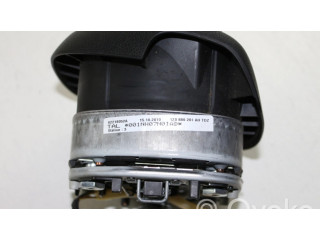 Подушка безопасности водителя 62218052A Skoda Octavia Mk2 (1Z)