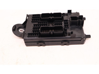 Блок предохранителей  31682732   Volvo XC90    