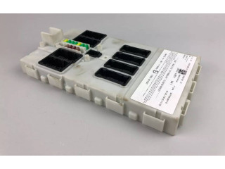 Блок комфорта 8796106 Mini Cooper Countryman F60