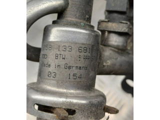 Топливная рампа 058133681, 058133551   Audi A6 S6 C5 4B  