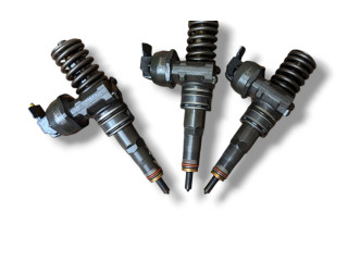 Форсунка 0414720215, 038130073AG Skoda Fabia Mk2 (5J) BNV