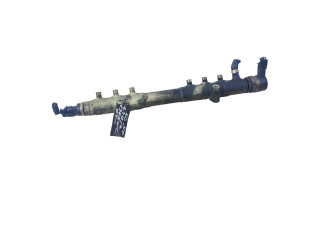 Топливная рампа 30757146, 0445215023   Volvo XC90  