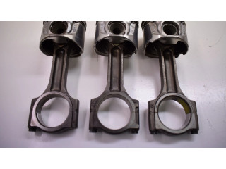  Поршень M9R 782   Renault Trafic II (X83)  