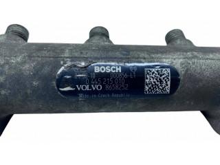 Блок АБС 8658252, 0445215010   Volvo  V70  2008 - 2013 года