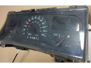 Přístrojová deska Lincoln Town Car 2000 F8VF10849AF