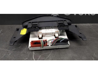 Дисплей 8200069064 Renault Clio II