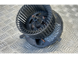 Вентилятор печки 998924E Volkswagen Caddy