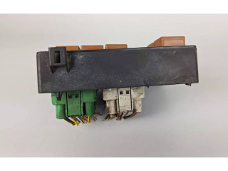 Блок предохранителей 518238100 Jaguar XJ X308