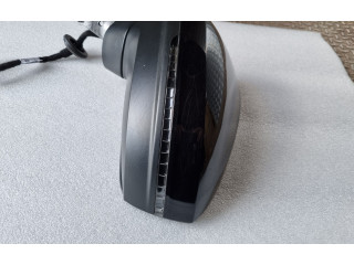 Zpětné zrcátko  Volkswagen Tiguan 2023  5NC857501  