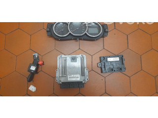 Комплект блоков управления 237102213R Dacia Sandero