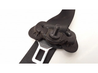 Передний ремень безопасности