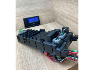 Блок предохранителей 9494207, 518322003 Volvo S80