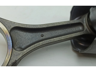 Поршень с шатуном 306DT H268X Land Rover Range Rover Sport L494