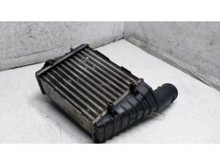 Интеркулер  059145806, LR0157561213   Audi A4 S4 B5 8D 2.5