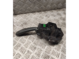 Ручка стеклоочистителей 17D770   Volvo V50