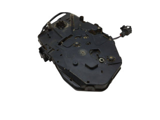 Zámek zadních dveří 2K0827426C Volkswagen Caddy 2010