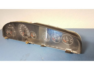 Přístrojová deska Audi A6 S6 C4 4A 1994 88311219