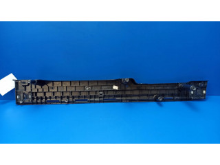 Другая деталь отделки багажника