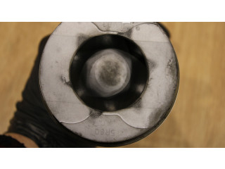 Поршень Jaguar XF X250