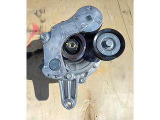 Генератор    KIA Niro      