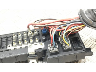 Блок предохранителей 8678449, 518829015   Volvo S80    