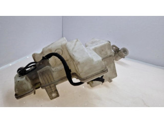 Бачок оконной жидкости