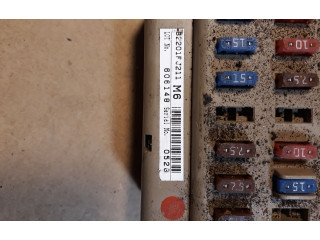 Блок предохранителей 82201FJ211   Subaru Forester SJ    