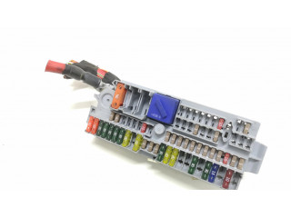 Pojistková skříňka 935031301, 4153427000 BMW 7 G11 G12 2015