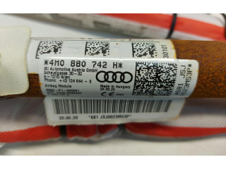 Боковая подушка безопасности 4M0880742H Audi SQ7