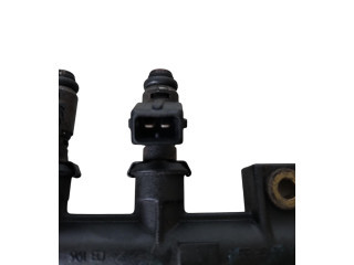 Vstřikovač 71729224, 188A4000 Fiat Punto (188)