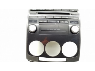 Радио/ проигрыватель CD/DVD / навигация