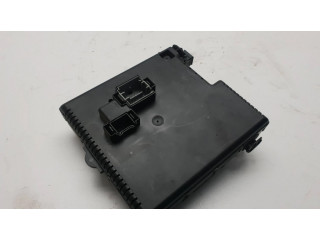 Блок предохранителей 8676391, 12217799   Volvo XC90    