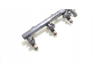 Топливная рампа    Skoda Citigo   для двигателя AHY