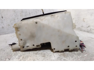 Блок предохранителей C23566760   Mazda 5    