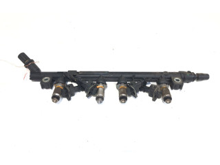 Vstřikovací lišta 240720158 Fiat Punto (199)