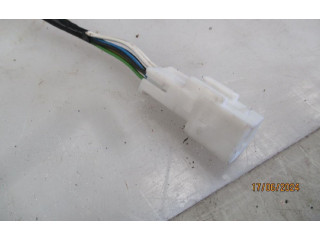 Зеркало электрическое Dacia Duster 2010 - 2017 года