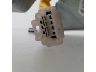 Моторчик заднего дворника 987001D000    KIA Carens II