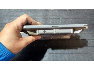 Блок управления двигателем Блок управления S110140011   Dacia Logan I