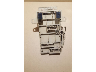 Блок предохранителей 82201FJ110   Subaru Forester SJ    