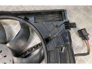 Вентилятор радиатора 5Q0121203DQ Skoda Karoq