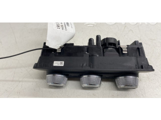 Блок управления климат-контролем 8X0820043B6PS Audi A1