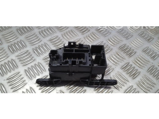 Блок предохранителей 53243WT01 Ford Ranger