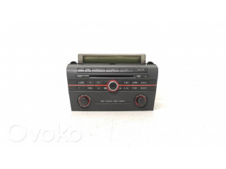 Радио/ проигрыватель CD/DVD / навигация