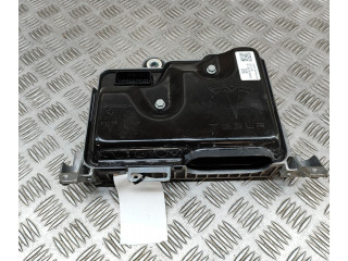 Блок комфорта 158399101C, 149732400G Tesla Model 3