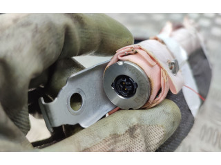 Боковая подушка безопасности AV1114K158AD   Ford B-MAX