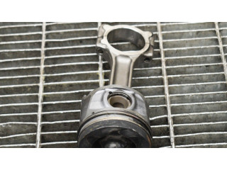 Поршень 120A18001R, 7701475074 Renault Clio IV для дизельного двигателя 1.5