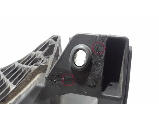 Pojistková skříňka 68251775AA Dodge Durango 2017